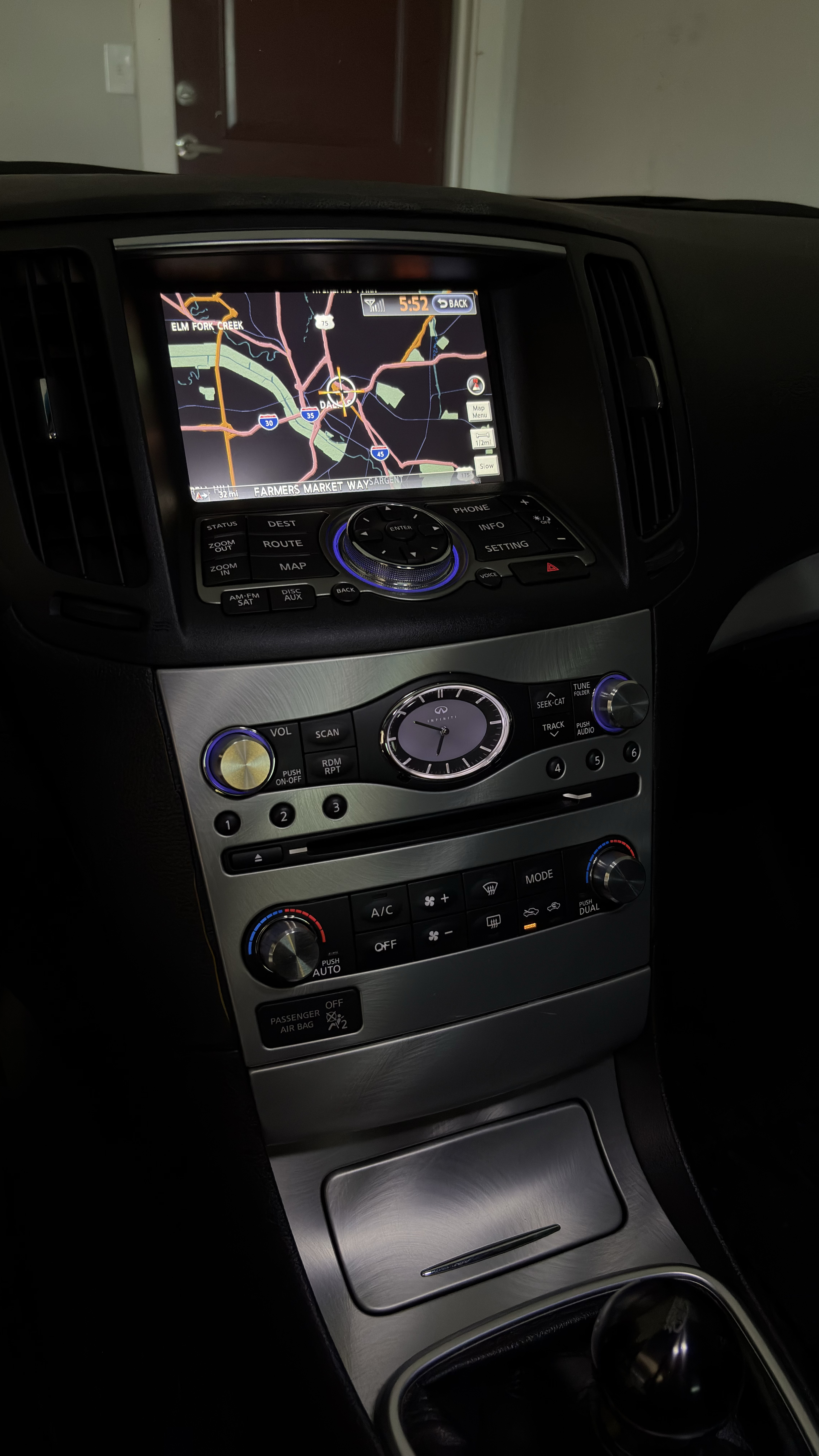 Used 2011 INFINITI G37 IPL RWD image 13