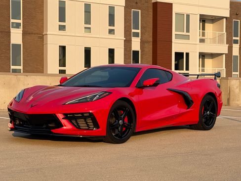 Used 2024 Chevrolet Corvette Stingray Coupe w/ Z51 Performance Package RWD image 1