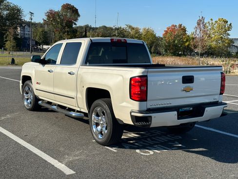 Used 2015 Chevrolet Silverado 1500 LTZ Z71 w/ Custom Sport Edition image 5