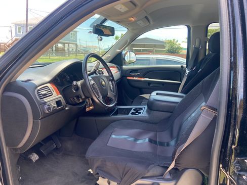 Used 2014 Chevrolet Tahoe LS w/ Texas Edition RWD image 8