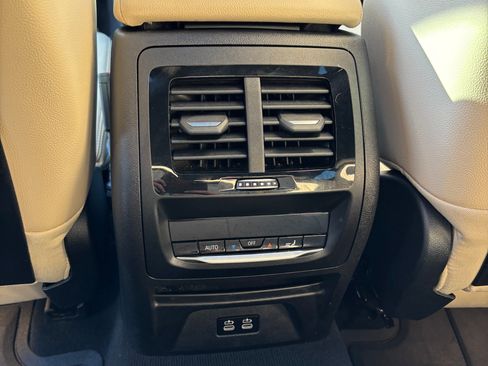 Used 2023 BMW X3 xDrive30i w/ Premium Package image 19