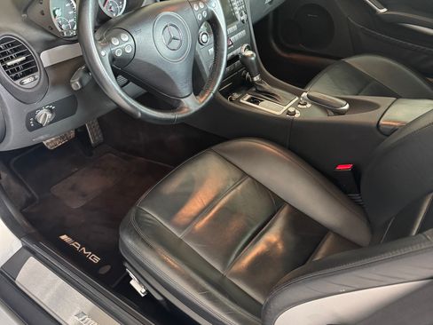 Used 2005 Mercedes-Benz SLK 55 AMG image 15