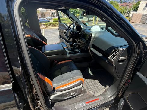 Used 2017 Ford F150 Raptor w/ Equipment Group 802A Luxury AWD/4WD image 10