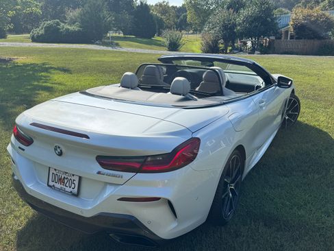 Used 2022 BMW M850i xDrive Convertible AWD/4WD image 11