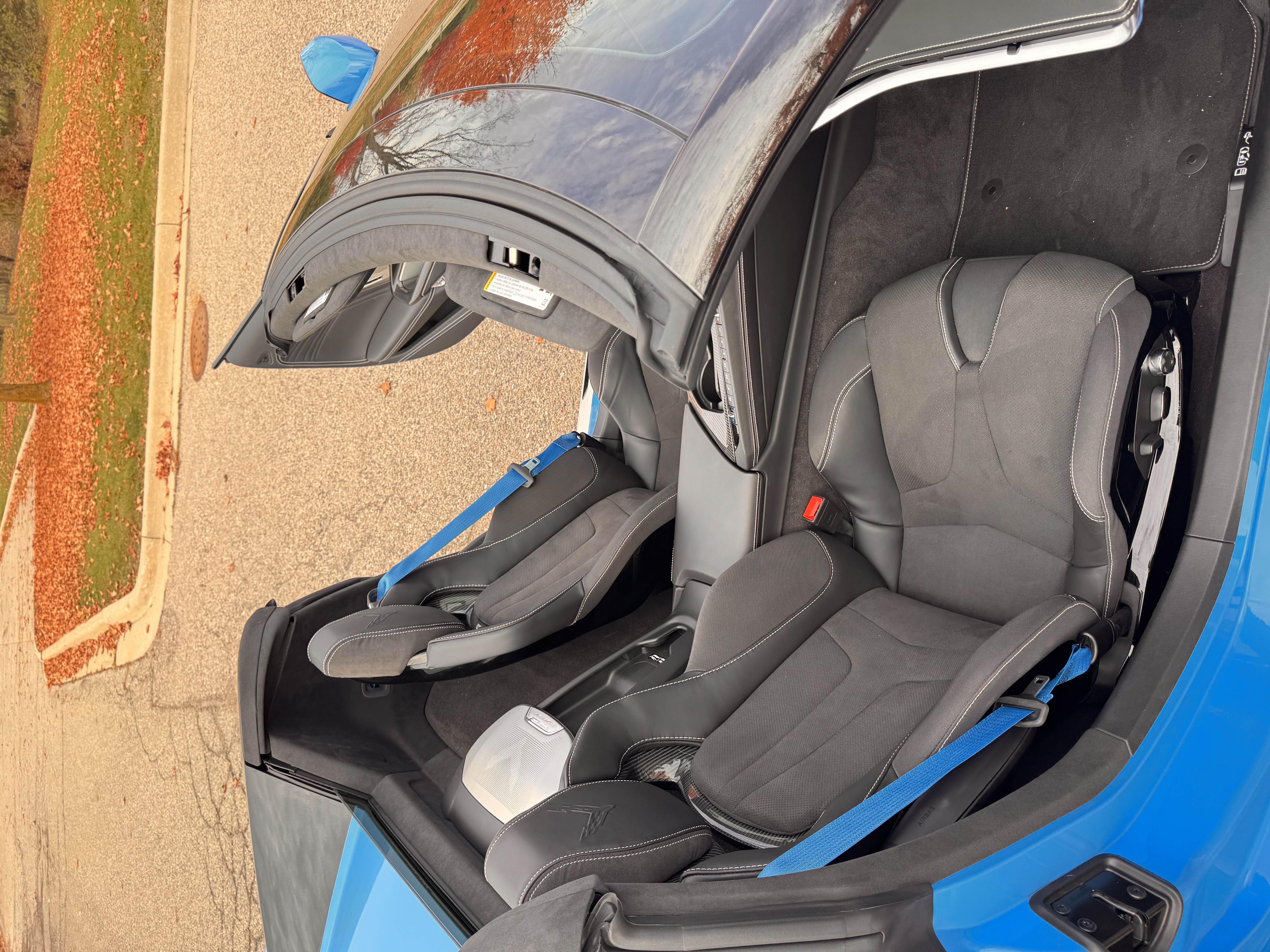 Used 2024 Chevrolet Corvette Z06 w/ Battery Protection Package RWD image 19
