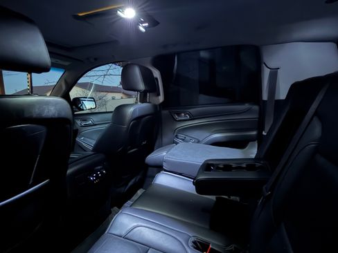 Used 2016 GMC Yukon XL SLT w/ Open Road Package image 11