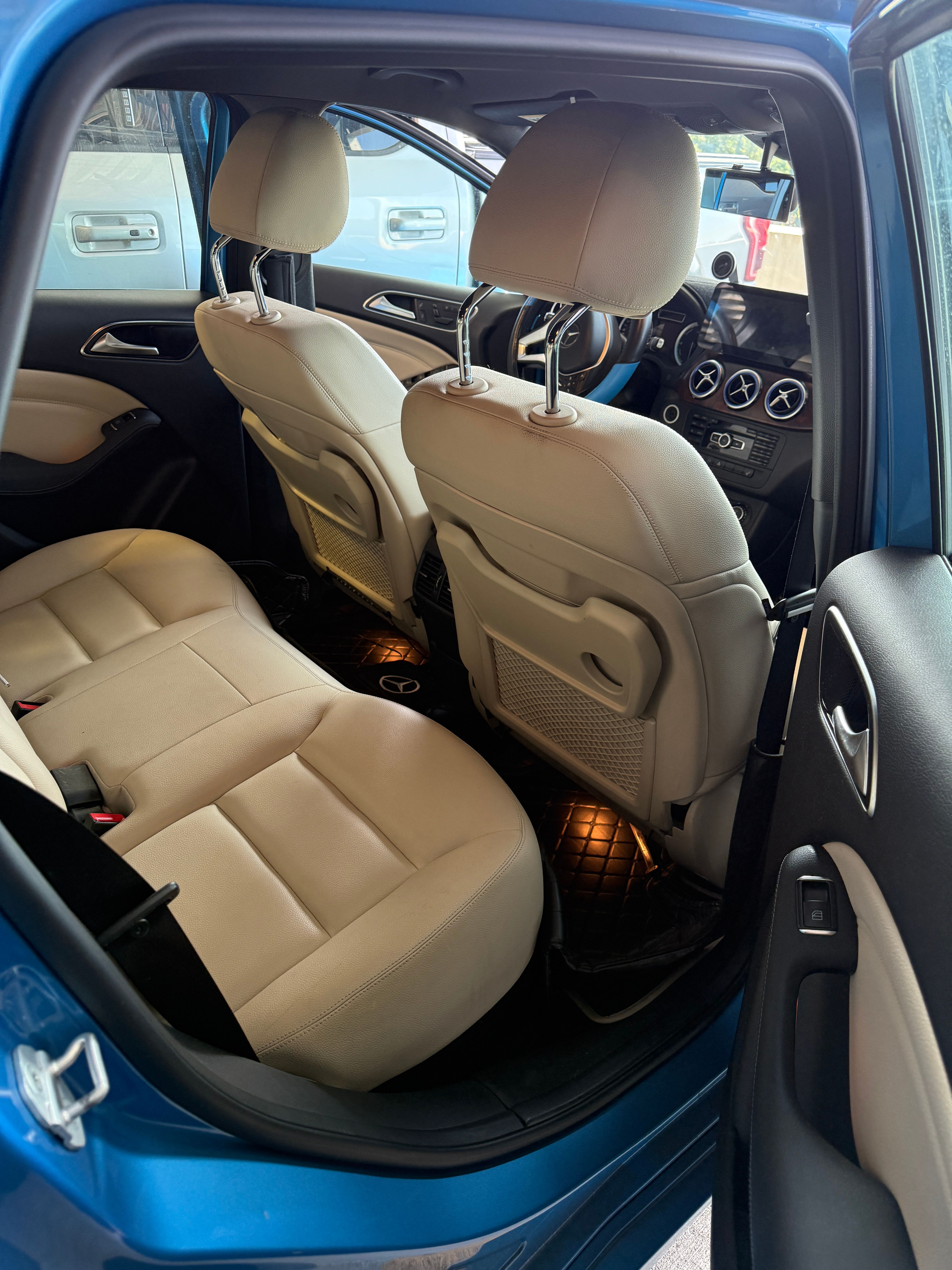 Used 2014 Mercedes-Benz B 250e image 15