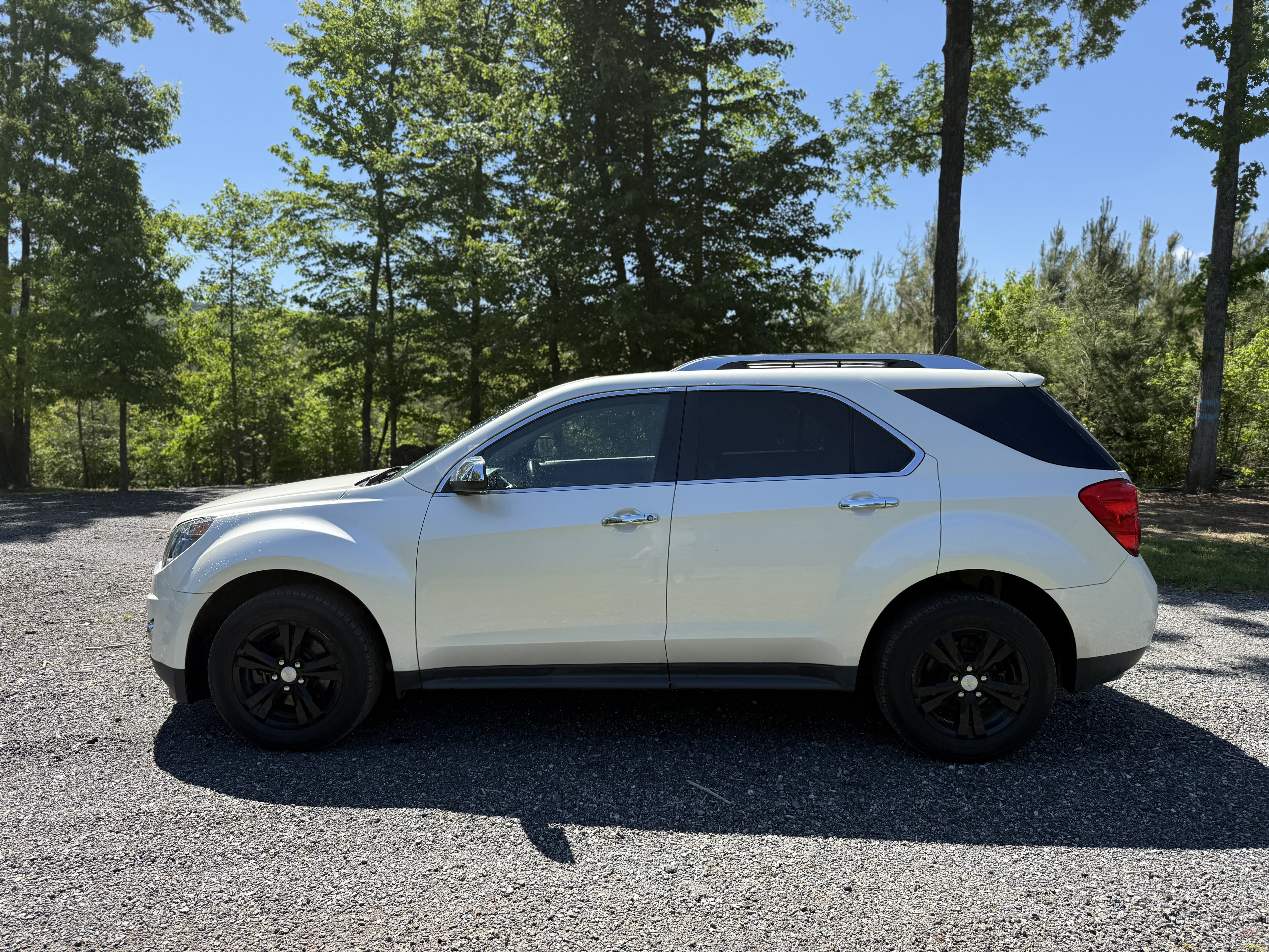 Used 2013 Chevrolet Equinox LTZ AWD/4WD image 1