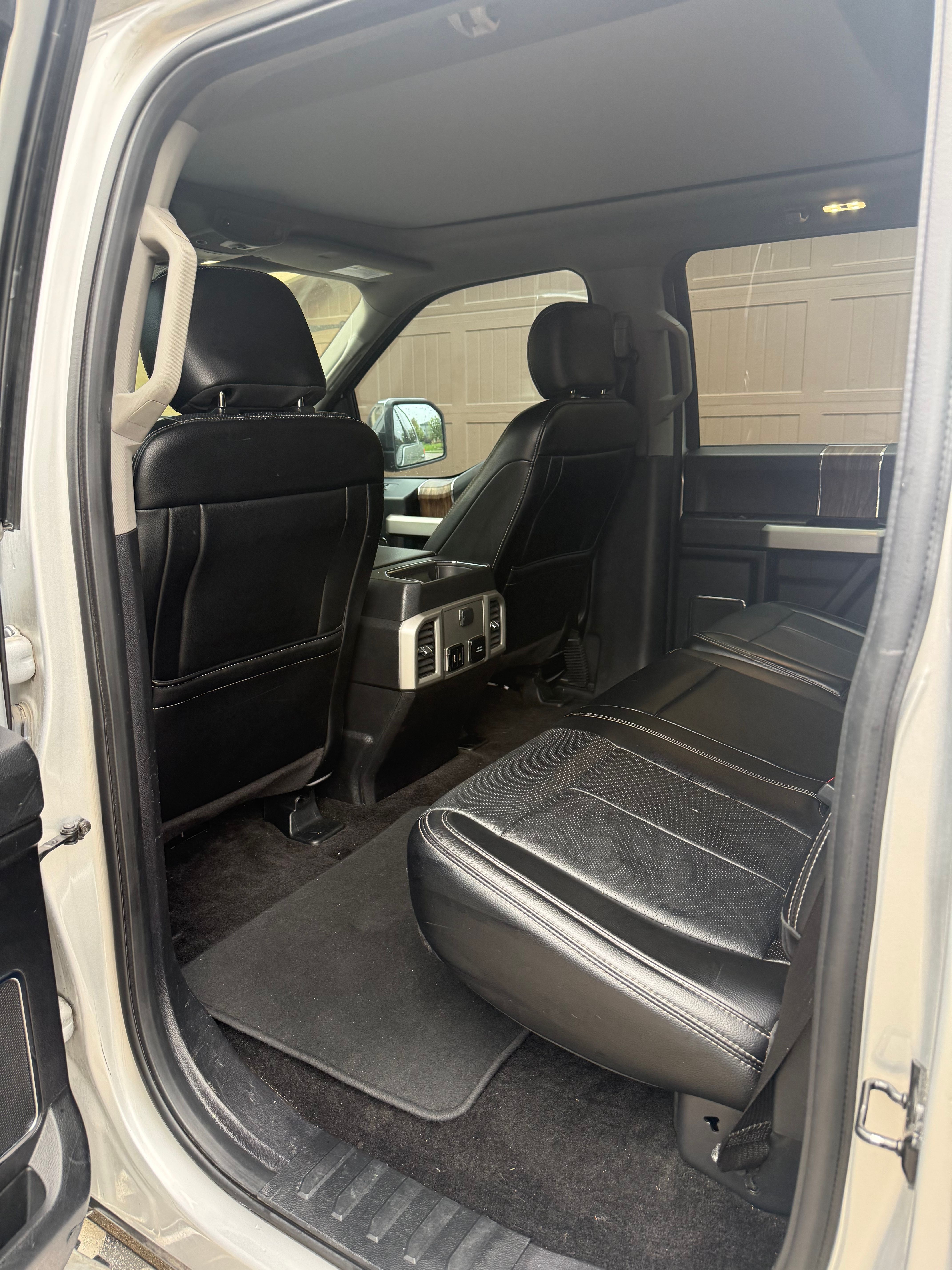 Used 2018 Ford F150 Lariat AWD/4WD image 14