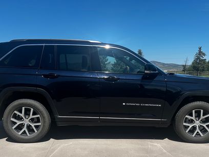 Used 2024 Jeep Grand Cherokee Limited w/ Luxury Tech Group II