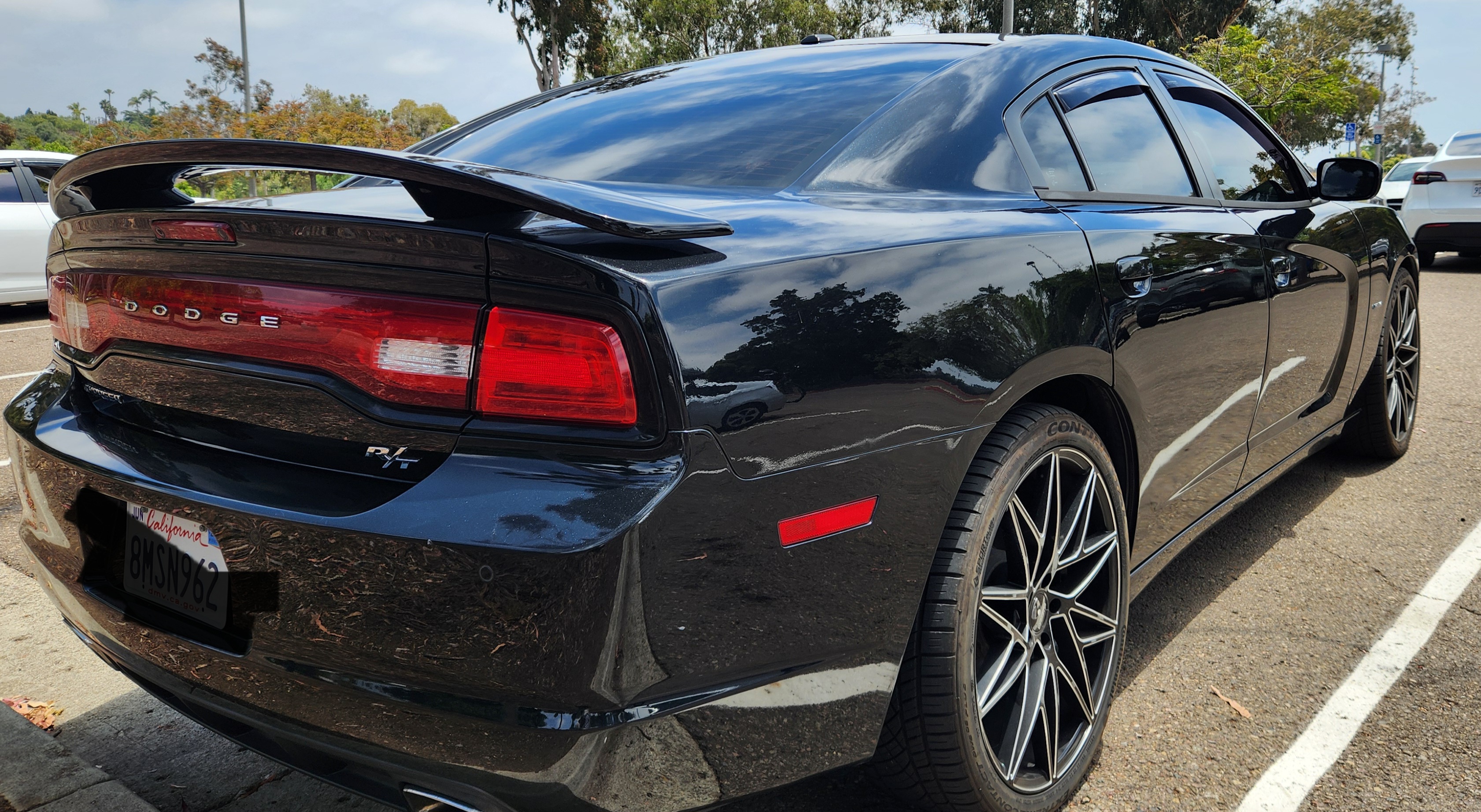 Used 2013 Dodge Charger R/T RWD image 4