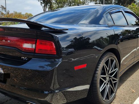 Used 2013 Dodge Charger R/T image 4