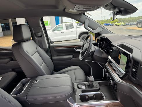 Used 2025 Chevrolet Silverado 1500 RST w/ RST All Star Premium Package image 2