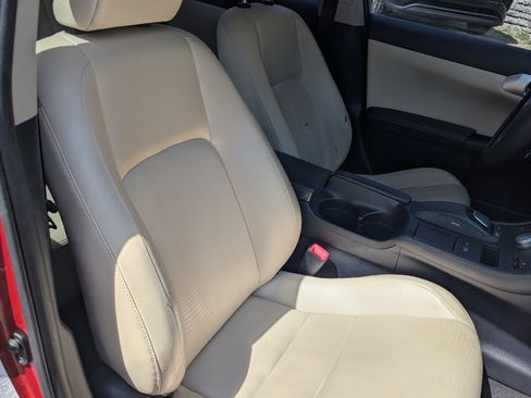 Used 2013 Lexus CT 200h 200h Hatchback 4D w/ Premium Pkg w/Navigation image 17