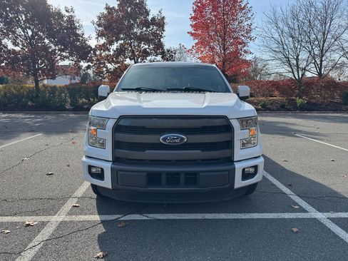 Used 2015 Ford F150 Lariat image 1