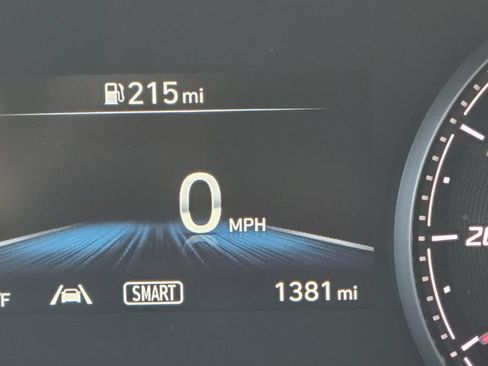 Used 2023 Hyundai Santa Fe SEL image 11