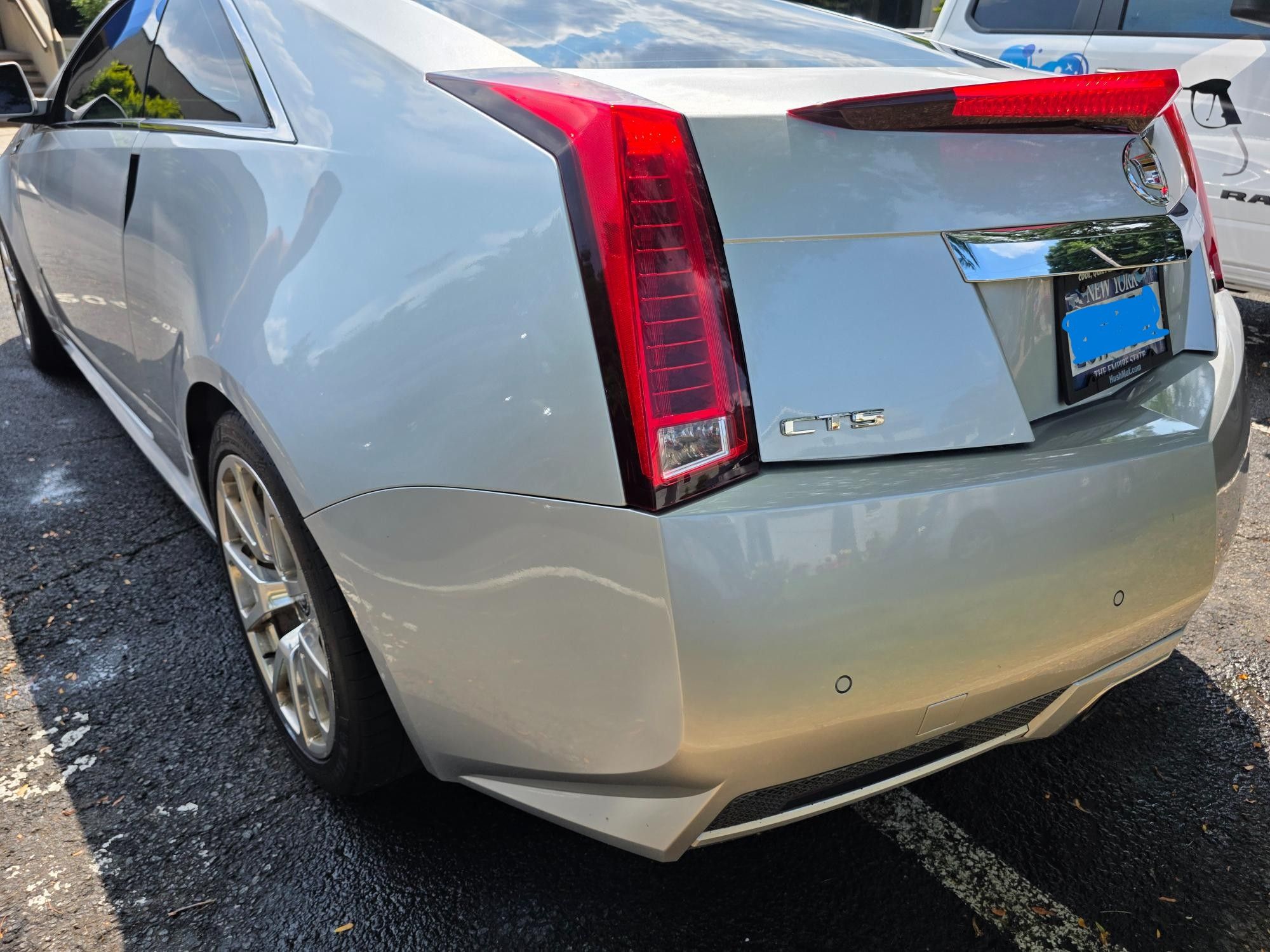 Used 2012 Cadillac CTS V RWD image 4