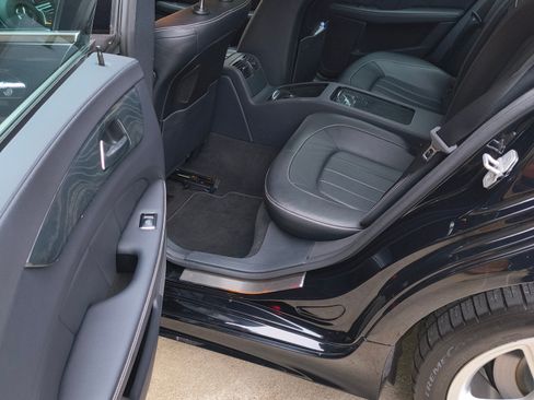 Used 2016 Mercedes-Benz CLS 550 4MATIC image 9