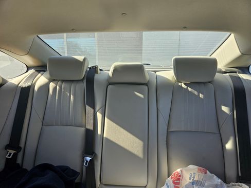 Used 2018 Honda Accord EX-L image 12