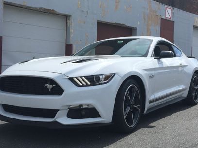 Used 2016 Ford Mustang GT Premium