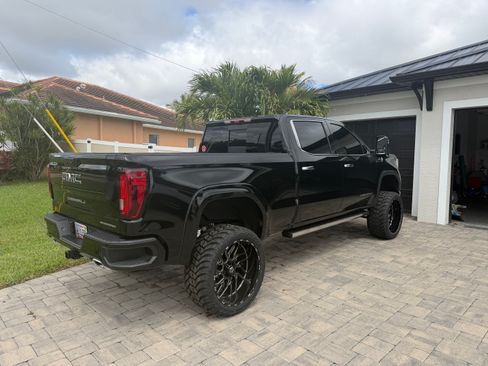 Used 2025 GMC Sierra 1500 Denali w/ Denali Reserve Package image 6