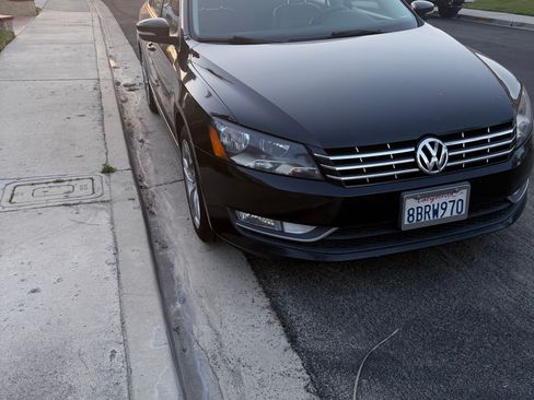 Used 2015 Volkswagen Passat TDI SEL Premium image 8