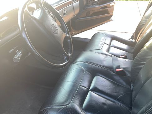 Used 1999 Cadillac De Ville D'Elegance image 15