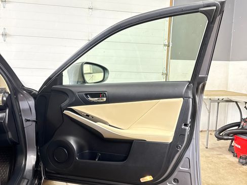 Used 2015 Lexus IS 250 AWD w/ Premium Package image 17