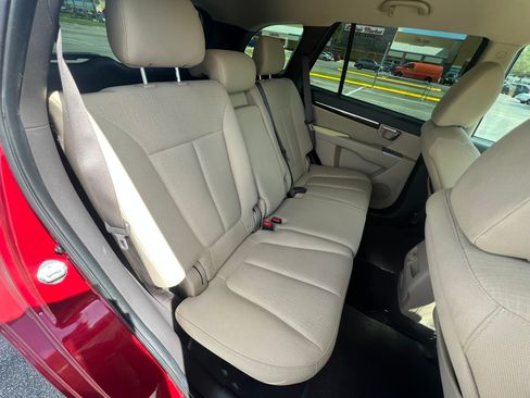 Used 2011 Hyundai Santa Fe GLS FWD image 21