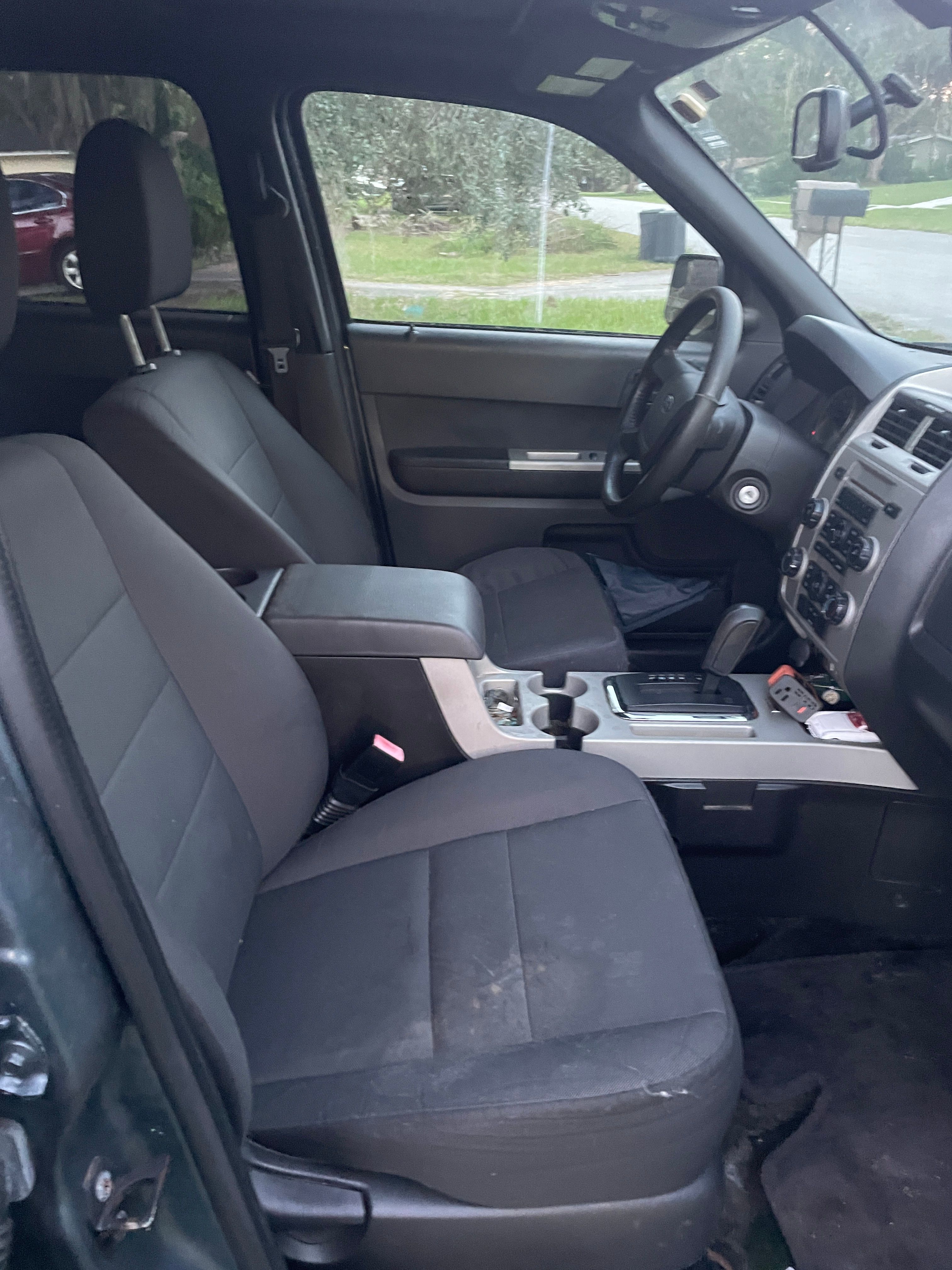 Used 2011 Ford Escape XLT w/ 201A Rapid Spec Order Code AWD/4WD image 12