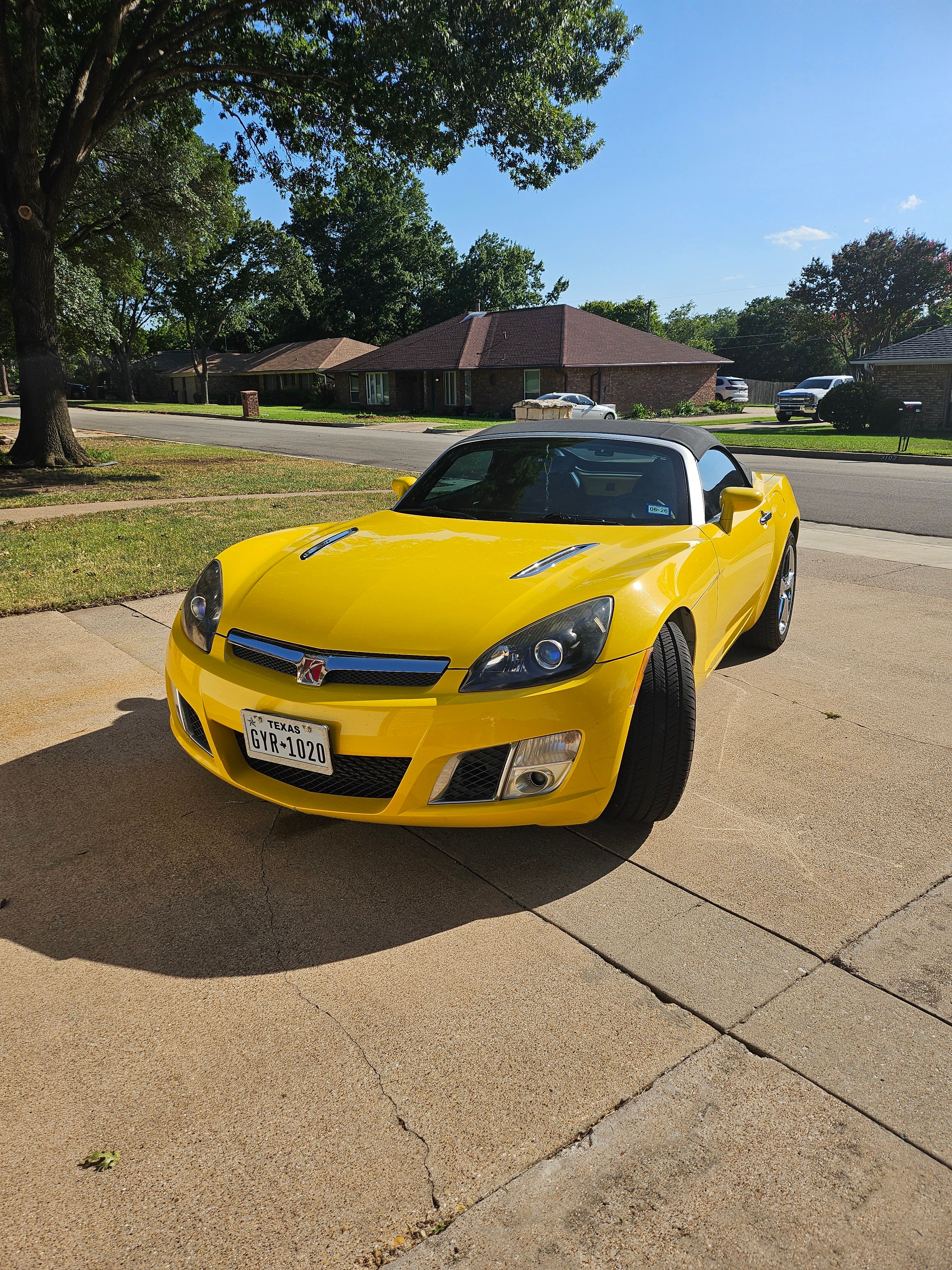 Used 2007 Saturn Sky Red Line RWD image 10