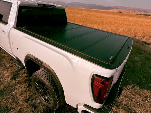 Used 2021 GMC Sierra 3500 AT4 w/ AT4 Premium Plus Package image 5