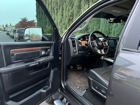 Used 2017 RAM 2500 Laramie w/ Off Road Package image 22