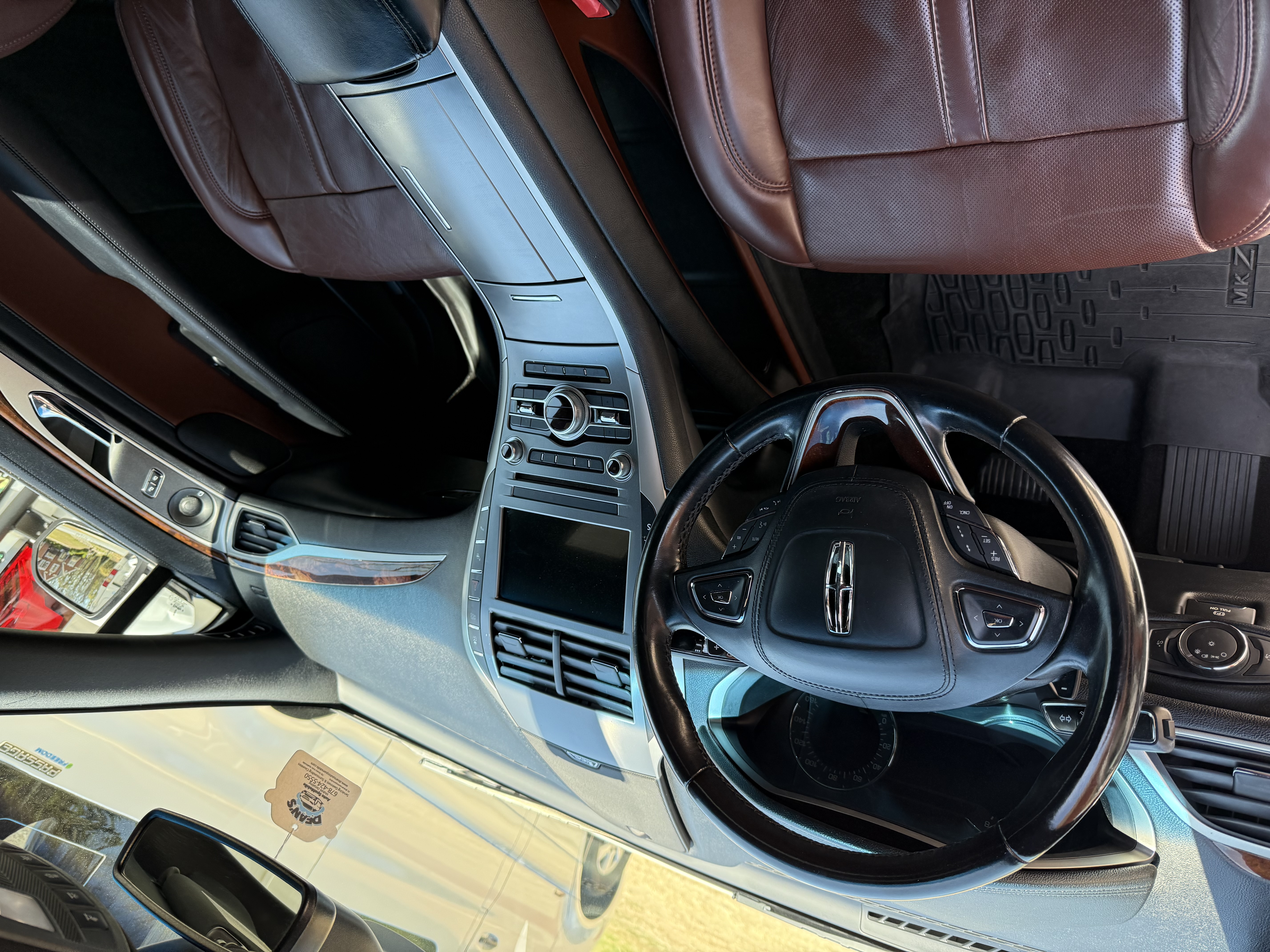 Used 2018 Lincoln MKZ Reserve w/ Technology Package FWD image 11