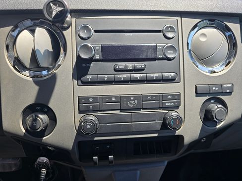 Used 2011 Ford F250 XLT image 14