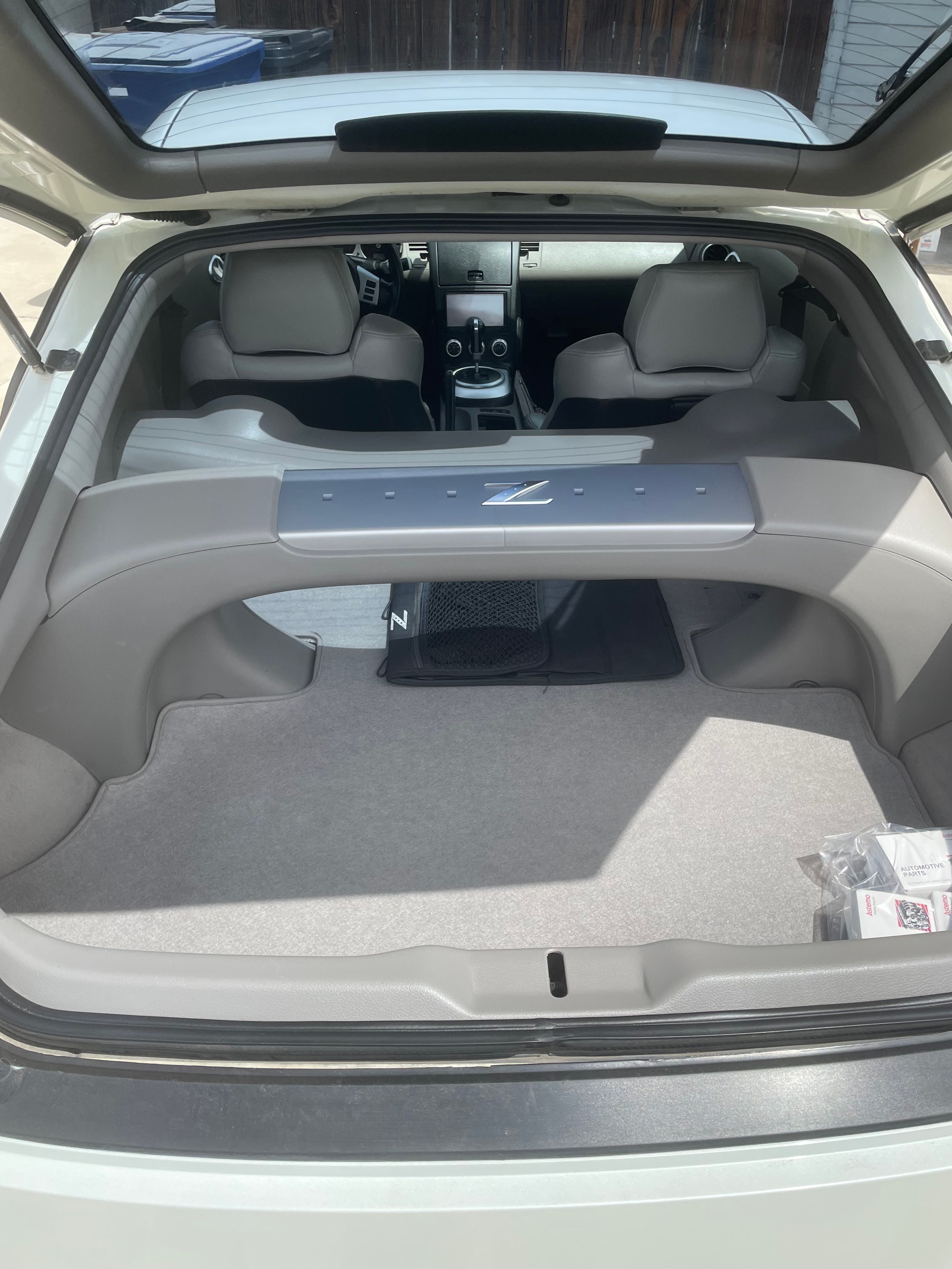 Used 2006 Nissan 350Z Touring w/ (N93) Cargo Convenience Pkg RWD image 13