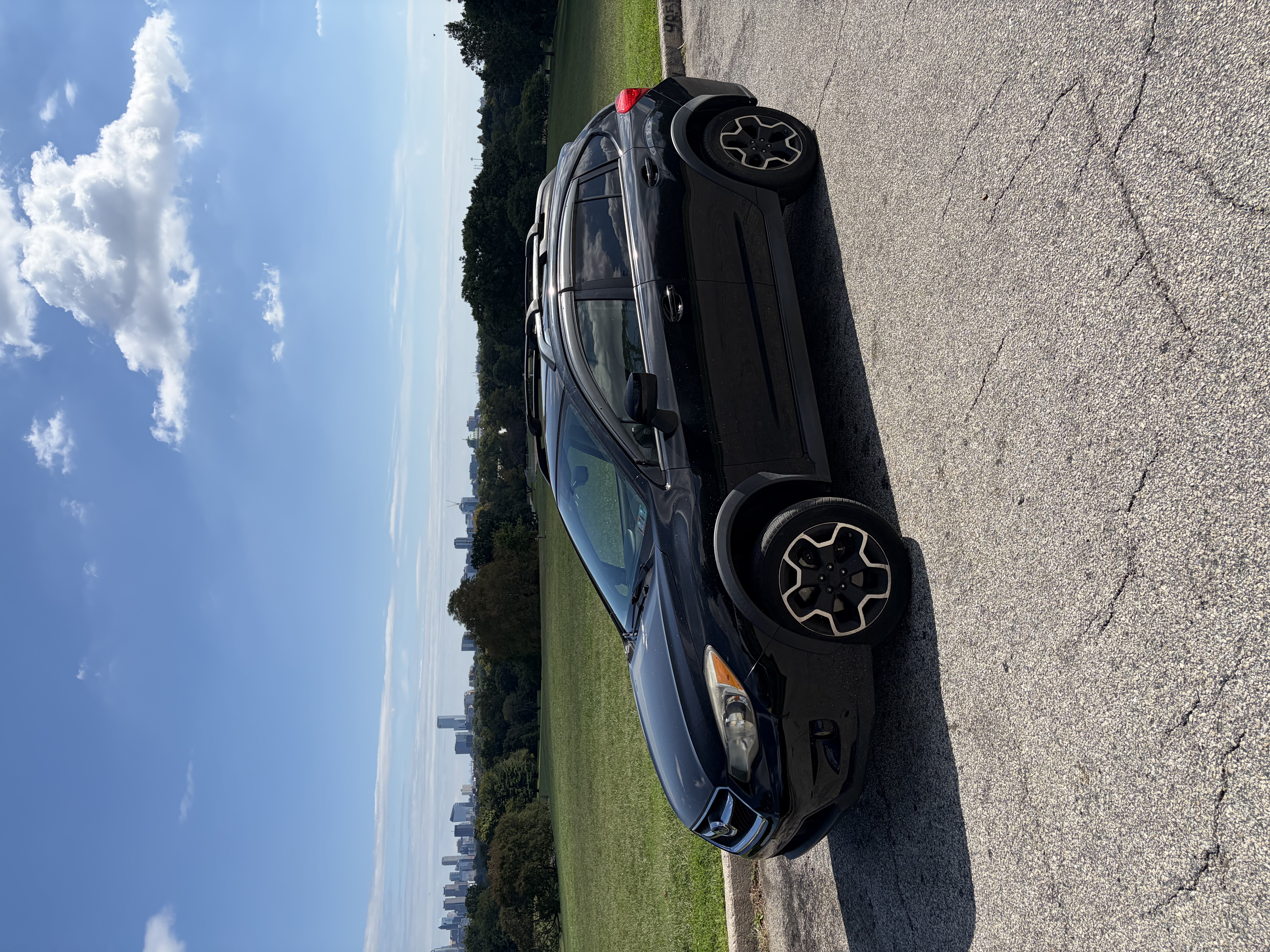 Used 2015 Subaru Crosstrek 2.0i Premium w/ Moonroof Package AWD/4WD image 2