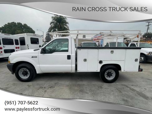 Used 2003 Ford F250 XL image 1