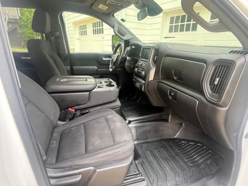 Used 2024 Chevrolet Silverado 3500 W/T RWD image 13