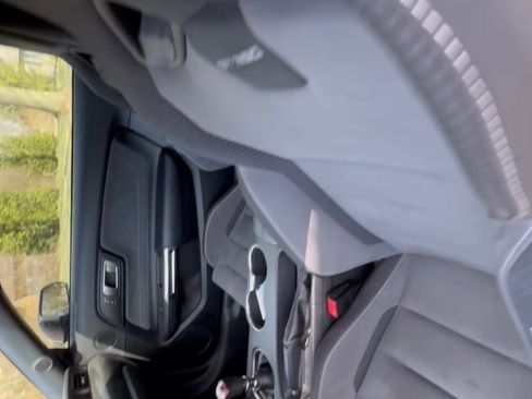 Used 2020 Ford Mustang Shelby GT350 w/ Technology Package image 11