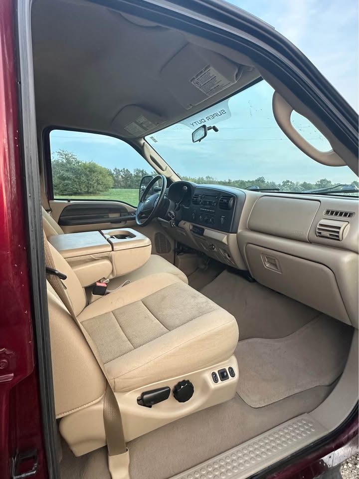 Used 2006 Ford F250 XLT AWD/4WD image 8