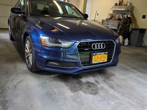 Used 2016 Audi A4 2.0T Premium Plus w/ Technology Package image 2