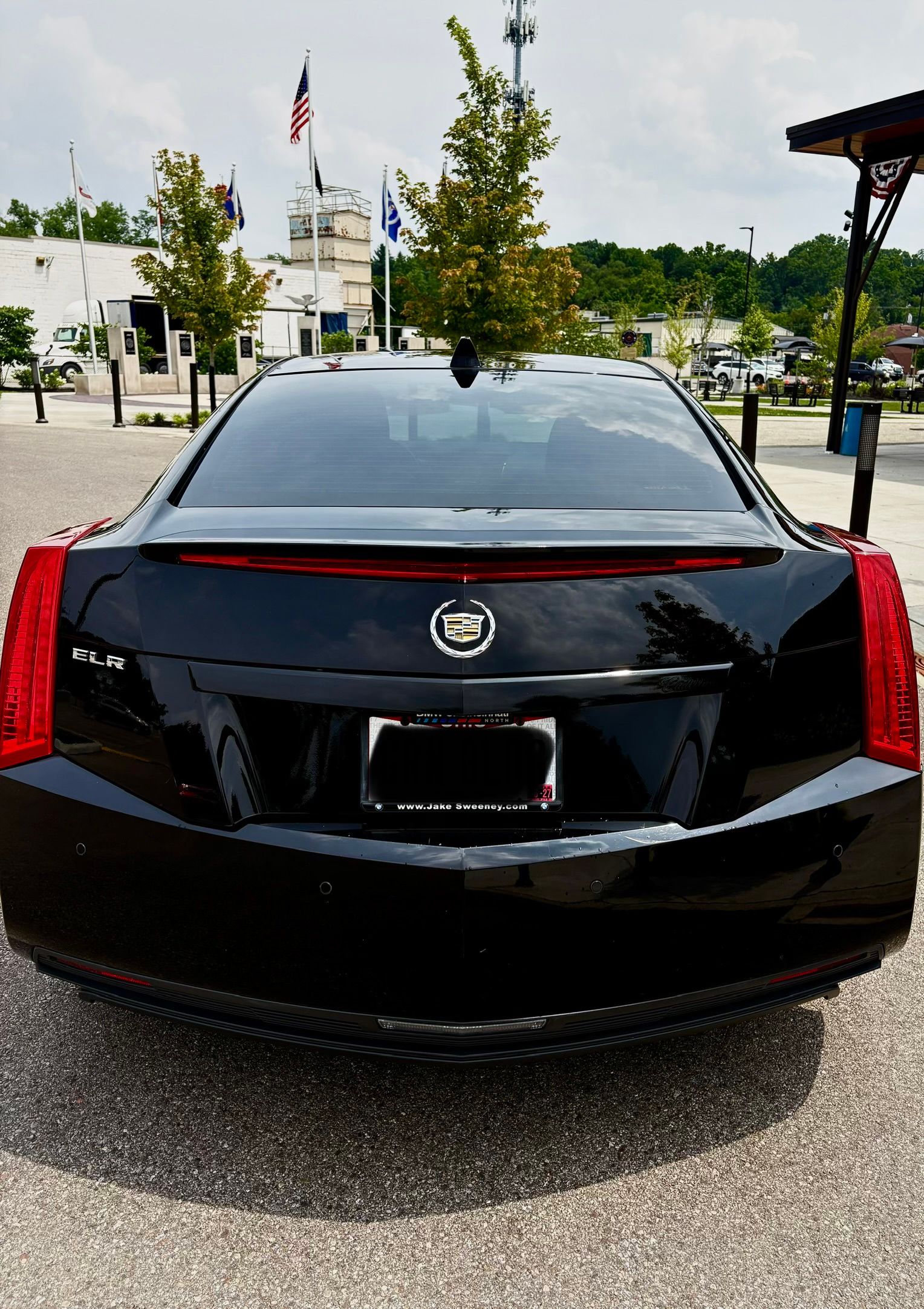Used 2014 Cadillac ELR w/ Luxury Package FWD image 5