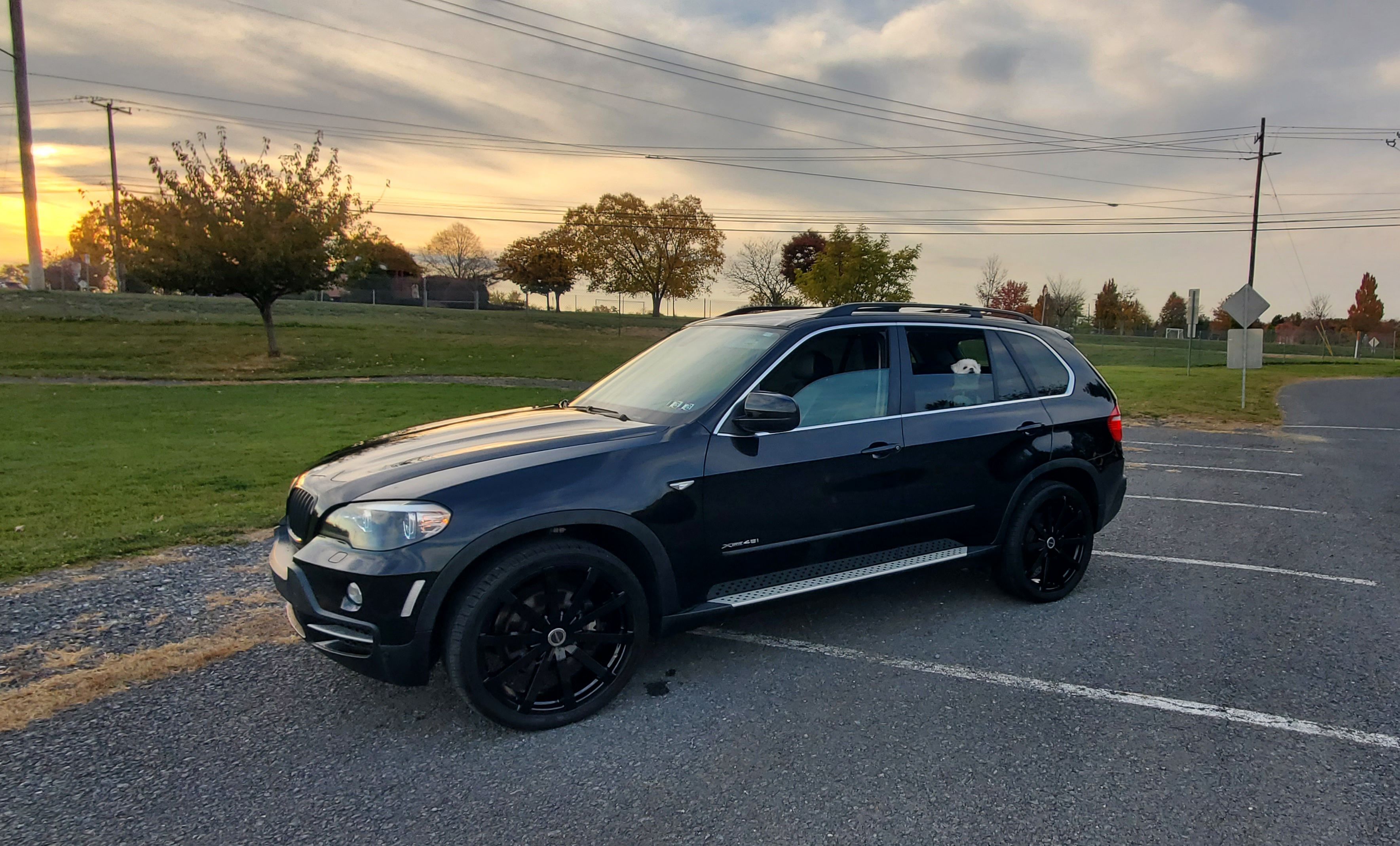 Used 2009 BMW X5 xDrive48i AWD/4WD image 4