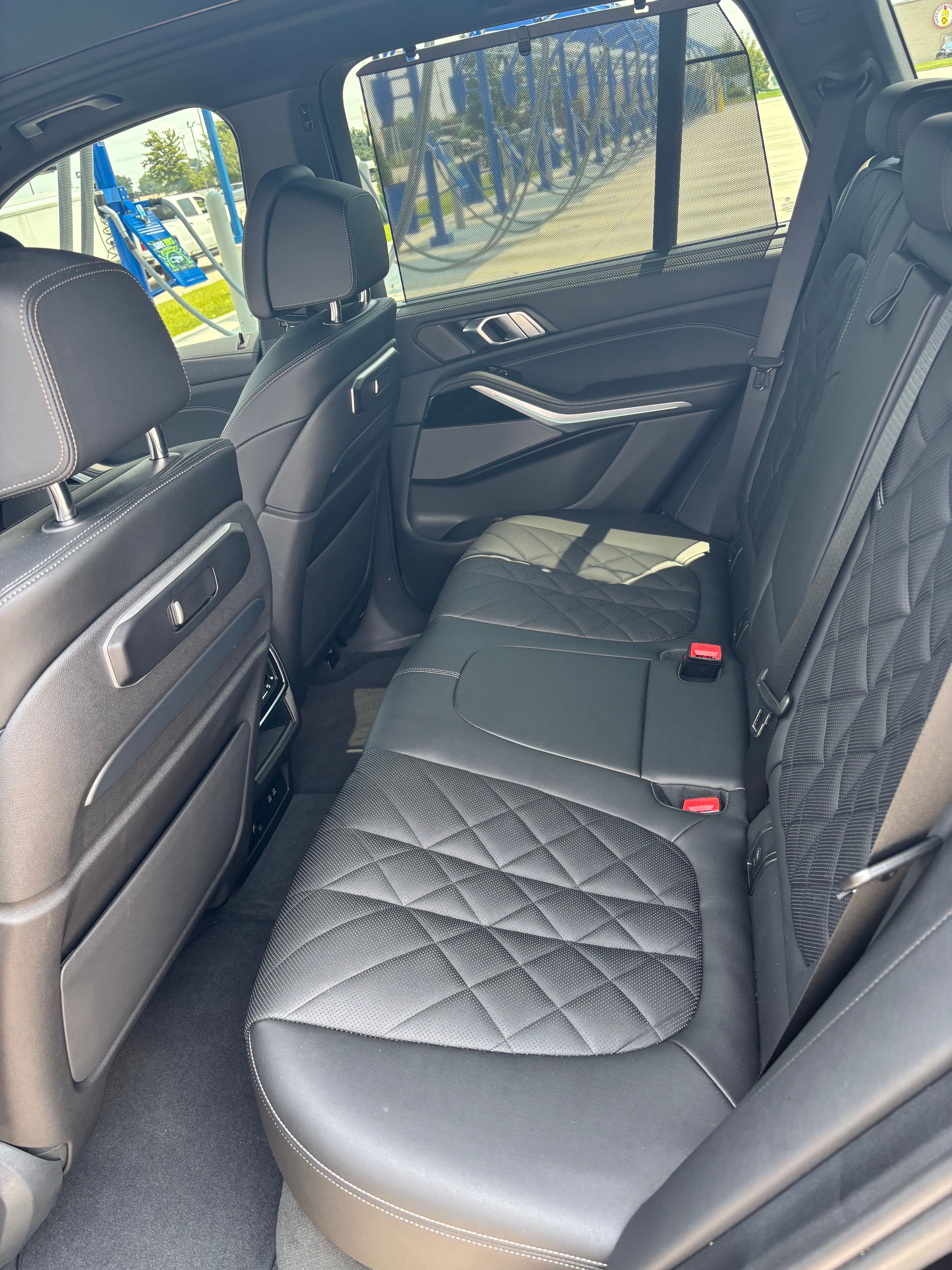 Used 2024 BMW X5 M60i AWD/4WD image 6