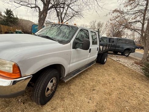 Used 1999 Ford F350 4x4 Crew Cab DRW Super Duty image 4
