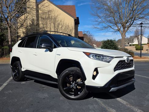 Used 2020 Toyota RAV4 XSE w/ XSE Grade Weather Package image 1