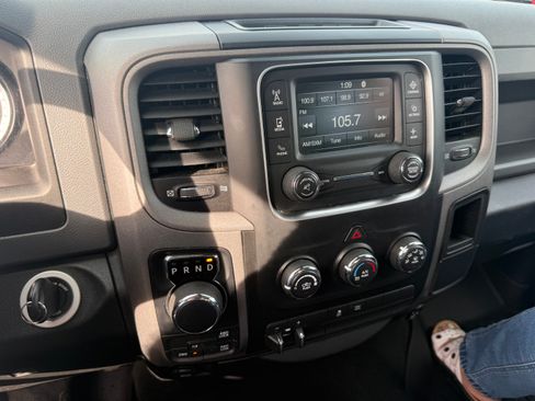 Used 2015 RAM 1500 Express AWD/4WD image 18