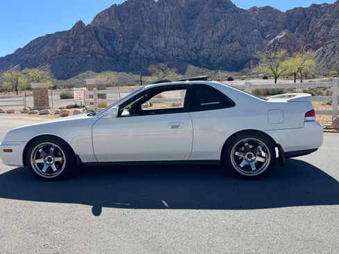 Used 2001 Honda Prelude image 2