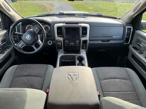 Used 2018 RAM 1500 Big Horn AWD/4WD image 9